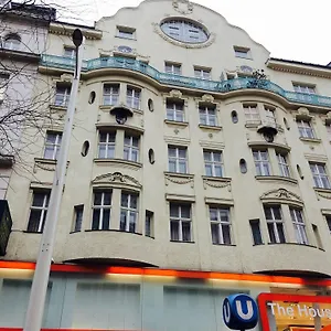 Mariahilf 3*, Vienna Austria