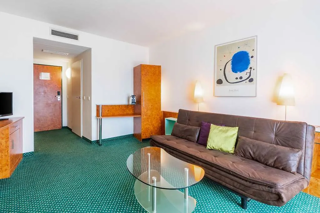 Star Inn Hotel Premium Graz 3*,  Austria